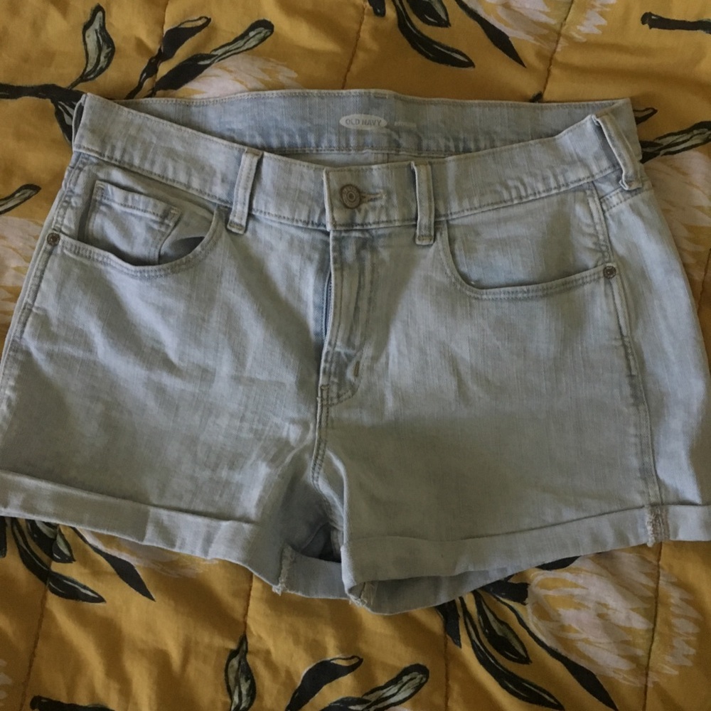 Old Navy Boyfriend Shorts!!